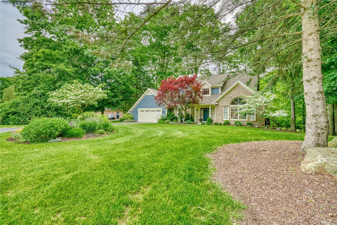 Search Properties 2 388 melwood drive