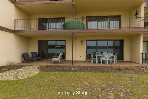 206 Bay Village Drive Rochester NY 14609