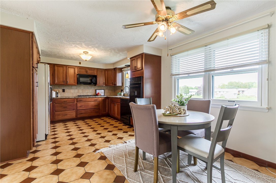63 Shadywood Drive, Gates, New York image 9