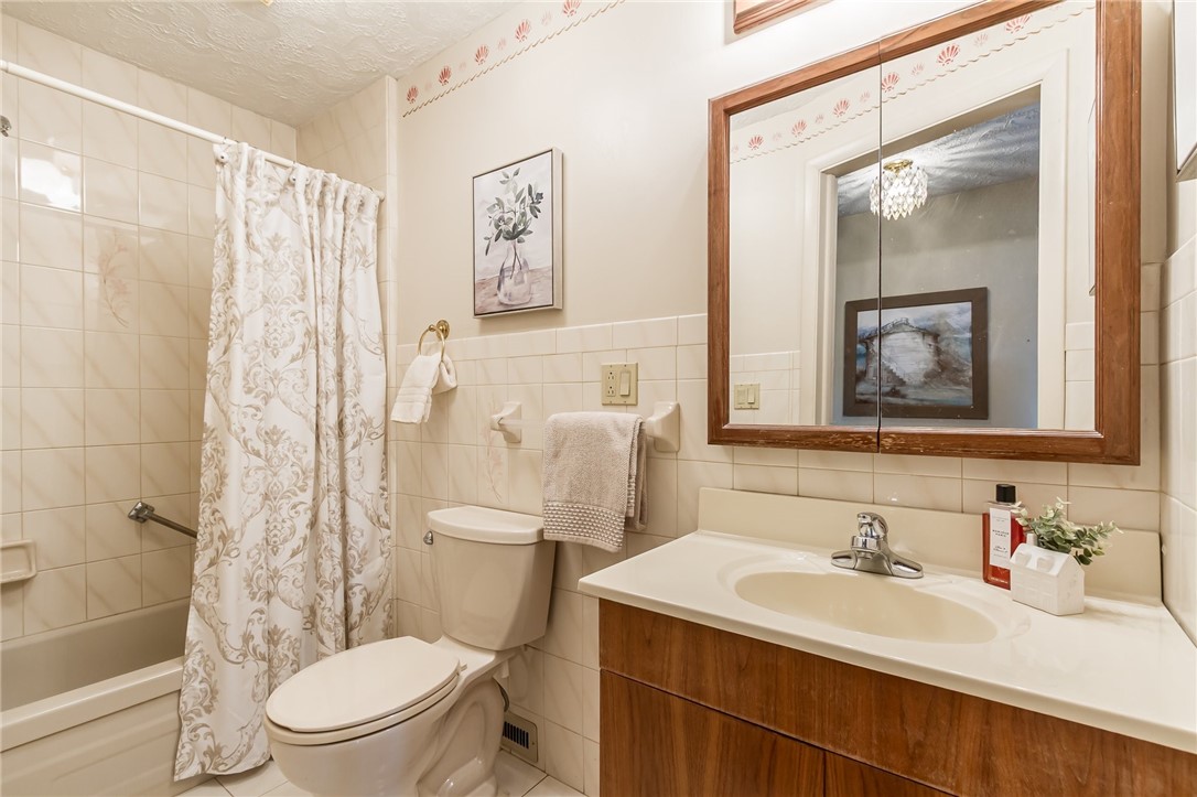 63 Shadywood Drive, Gates, New York image 21