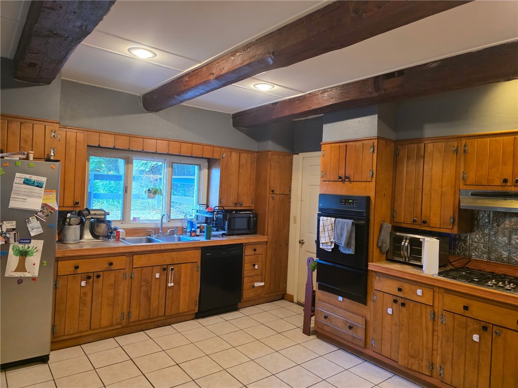 9753 steamtown road road