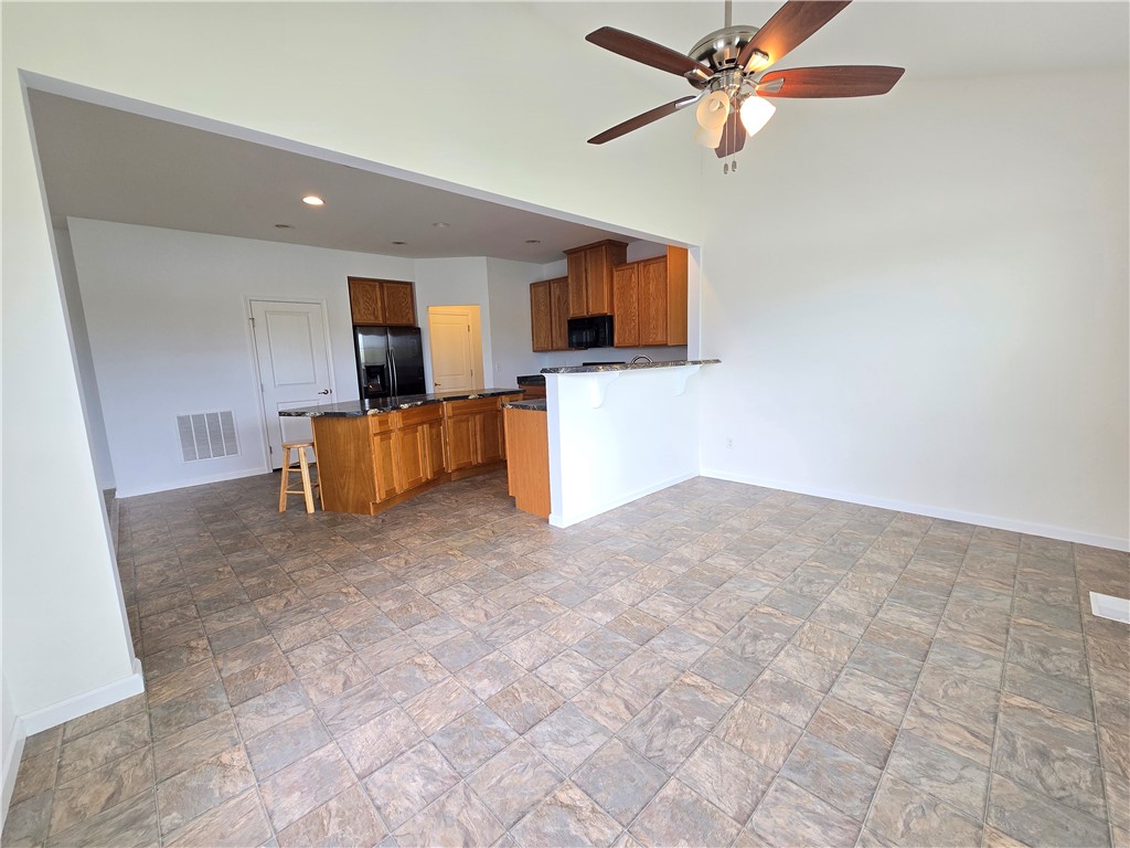 188 Elmcrest Rise, Henrietta, New York image 8