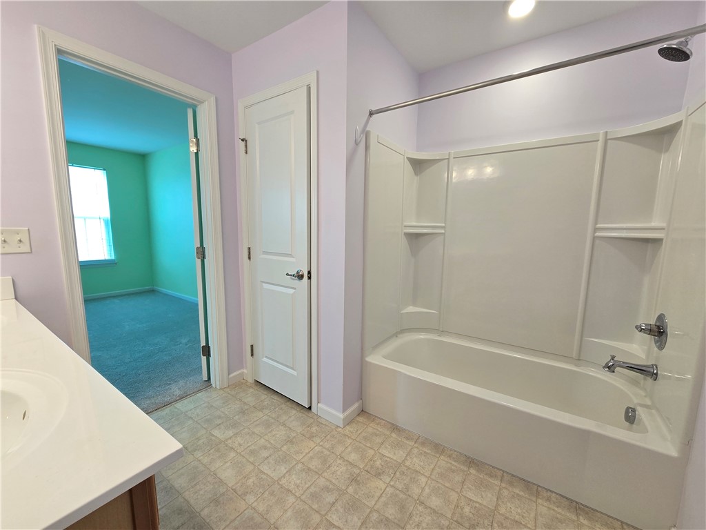 188 Elmcrest Rise, Henrietta, New York image 14