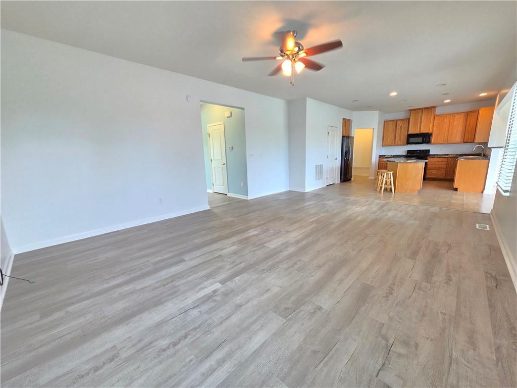 188 Elmcrest Rise, Henrietta, New York image 10