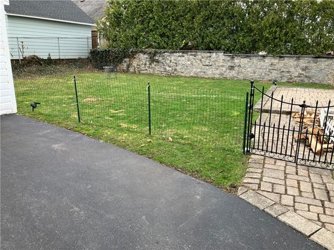 Tiny photo for 15 Maple Street, Pittsford, NY 14534 (MLS # R1660665)