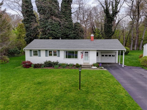 Photo for 530 Glenview Court