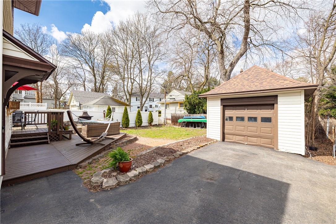 144 Dorchester Road, Rochester, New York image 50