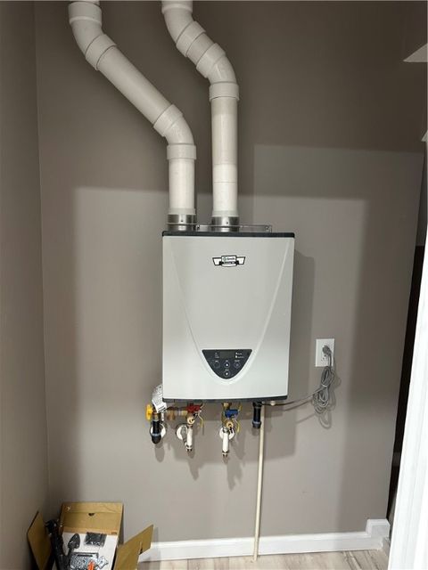 Tiny photo for 11 Leland Avenue, Bradford City, PA 16701 (MLS # R1655541)