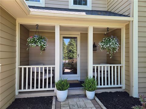 Tiny photo for 1081 Bright Stream WAY, Webster, NY 14580 (MLS # R1684972)