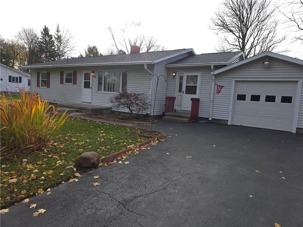 Photo of 379 Hollybrook Road, Henrietta, NY 14623 (MLS # R1704401)