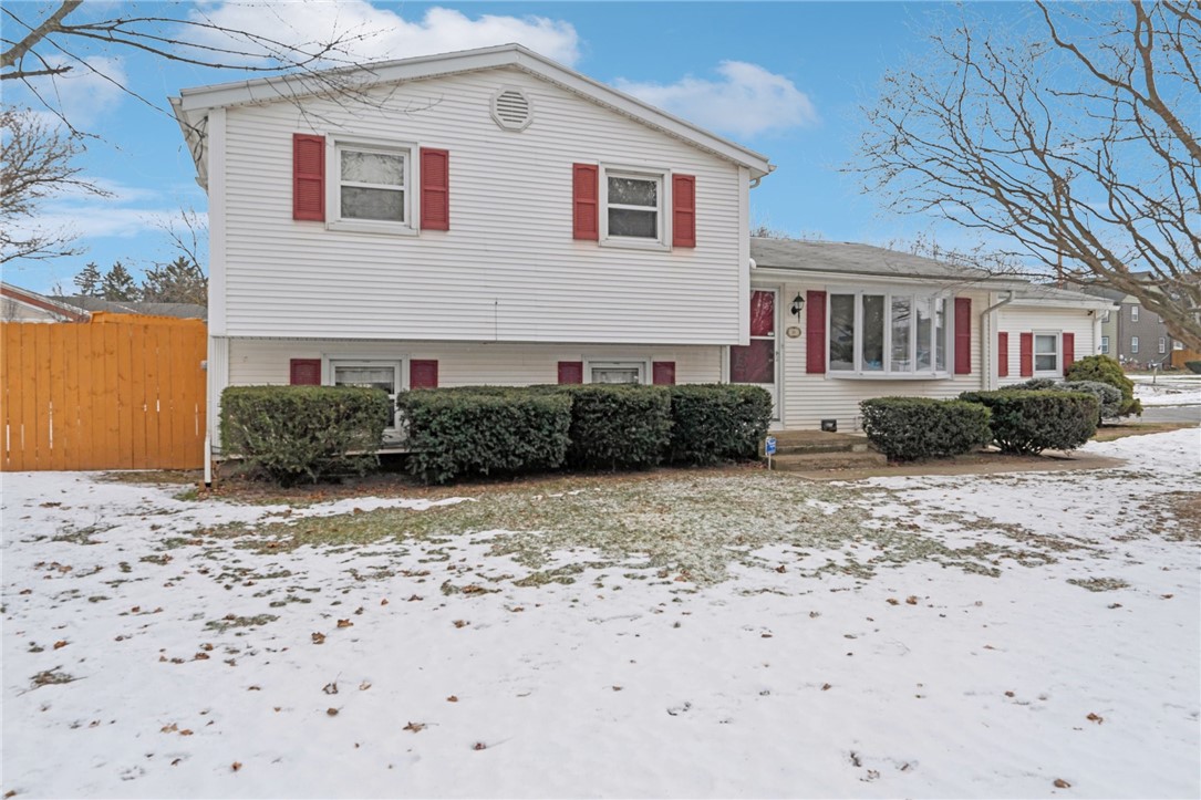 30 Densmore Road, Irondequoit, New York image 1