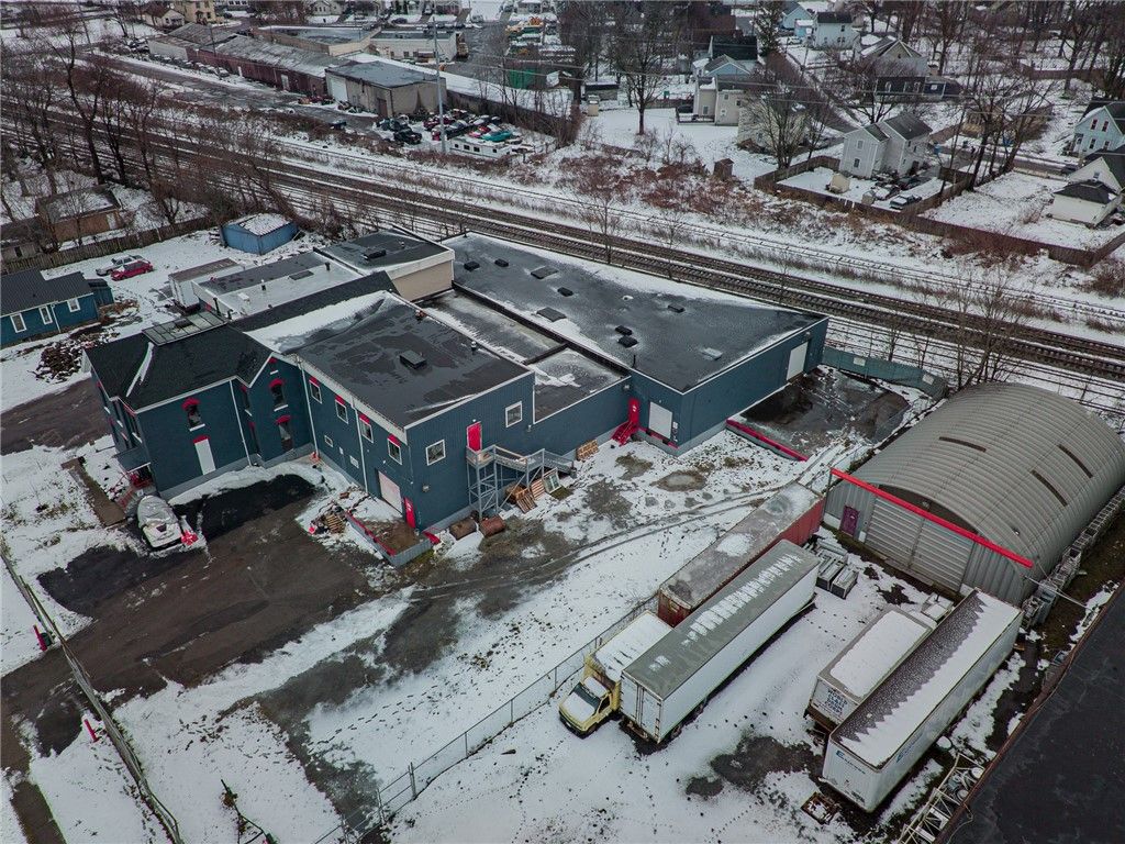 Photo of 395 Maple Street, Rochester, NY 14611 (MLS # R1656962)