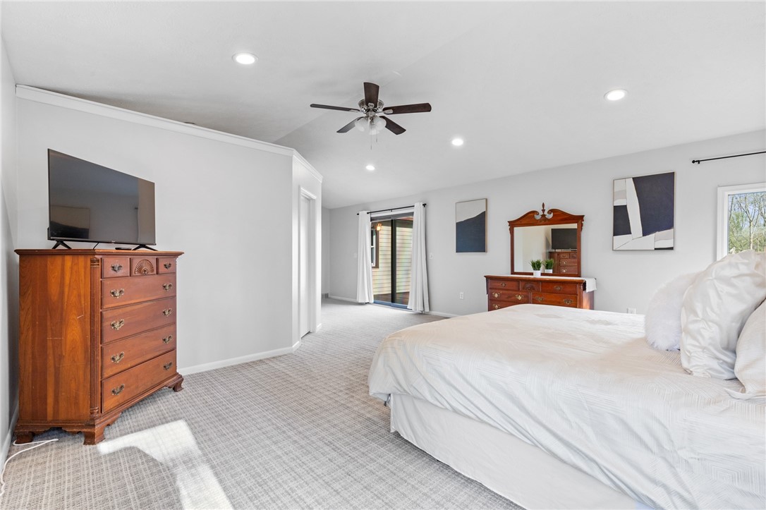 451 Manse Lane, Penfield, New York image 25