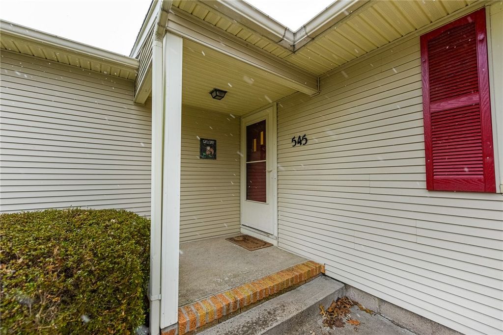 Photo of 545 Wahlmont Drive, Webster, NY 14580 (MLS # R1667304)