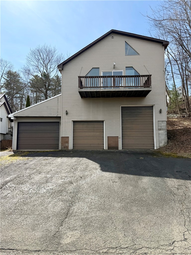 Photo 1 of 4 — 264 E 4th Street, Corning City, NY 14830
