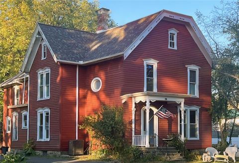 Photo of 41 Chapel Street #1, Windsor, NY 13865 (MLS # R1656877)