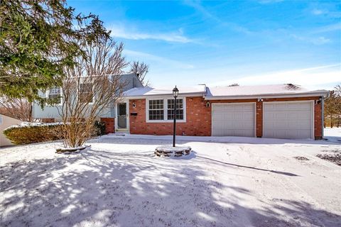 Homes For Sale - 45 Marberth Drive<br/> Henrietta, NY 14467