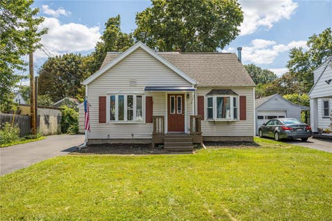 Photo of 23 Sparling Drive, Greece, NY 14616 (MLS # R1702054)