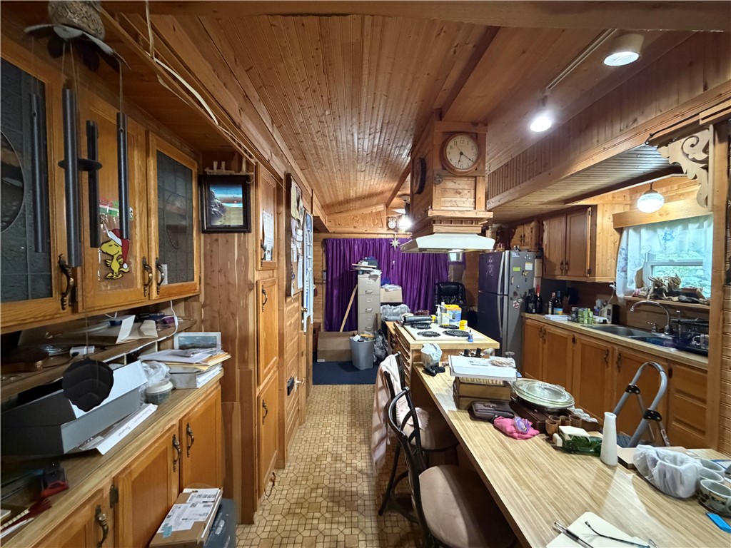2431 county road 17