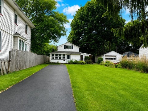 Homes For Sale - 313 Mcnaughton Street<br/> Rochester, NY 14606
