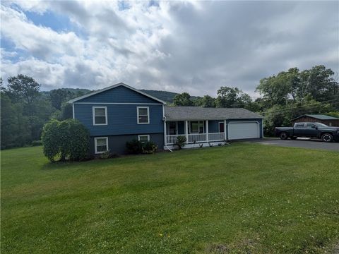 Homes For Sale - 1525 South Avenue<br/> Mckean County, Lewis Run, PA 16738