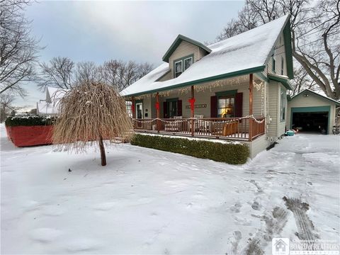 86 E Green Street Dunkirk NY 14048