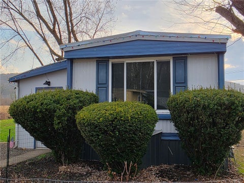 Mobile Home For Sale - 20 Seager Court<br/> Campbell, NY 14821