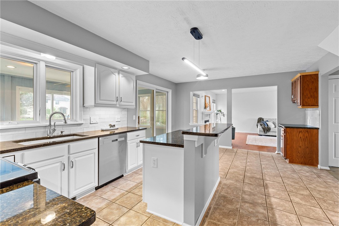 1394 Viking Circle, Webster, New York image 11