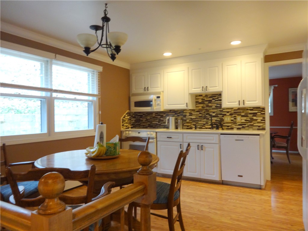 151 Chapel Hill Drive, Irondequoit, New York image 2