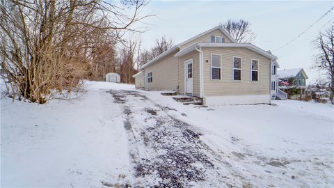 Homes For Sale - 19 Rush West Rush Road<br/> Rush, NY 14543