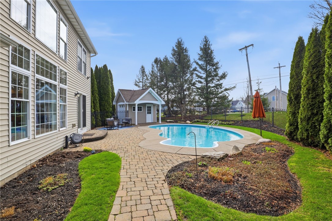 8 long branch drive