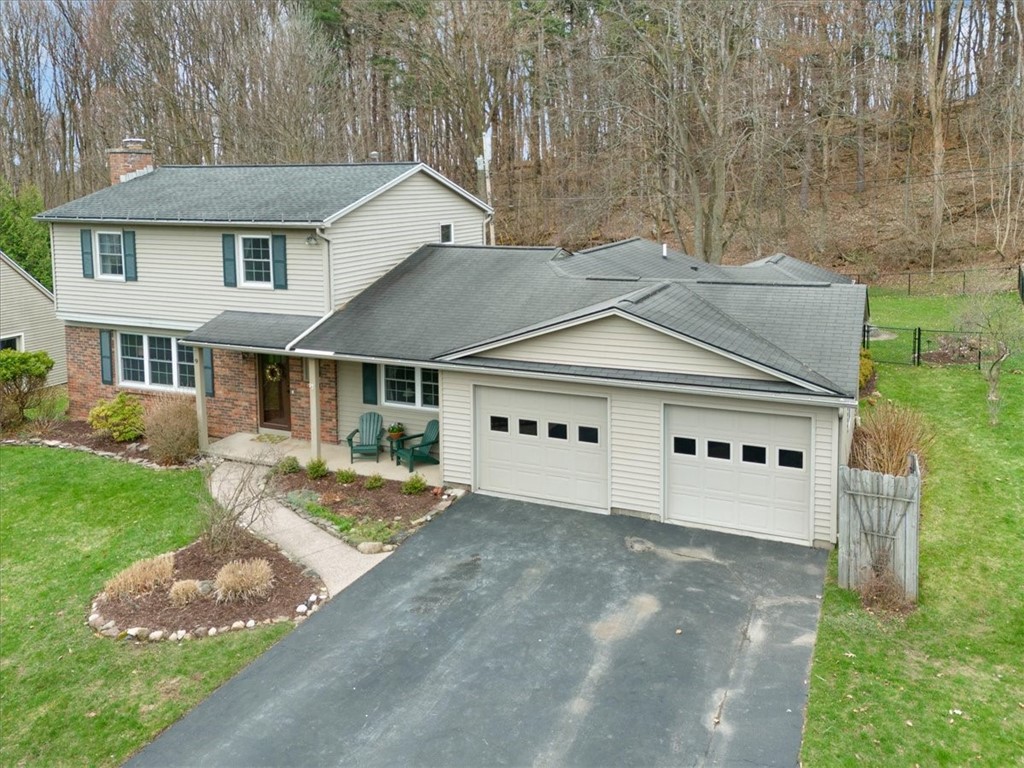 9 Country Corner Lane