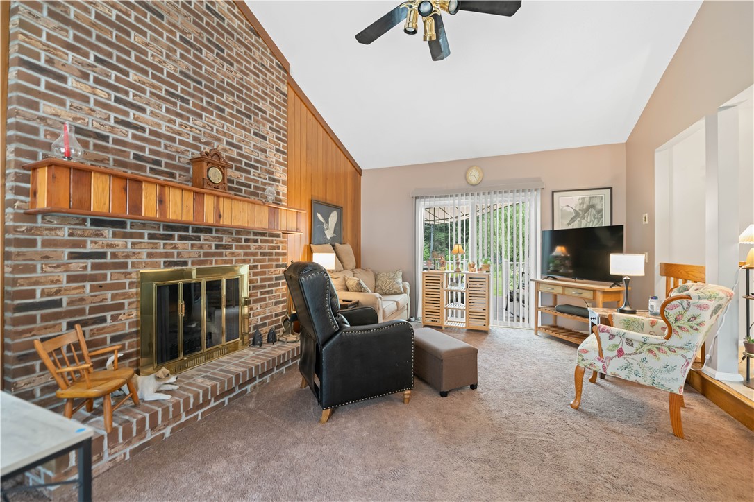 1296 Lakeville Lane