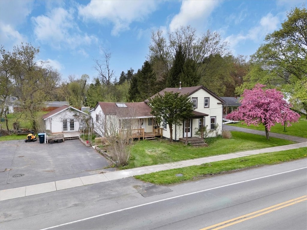 2095 Baird Road