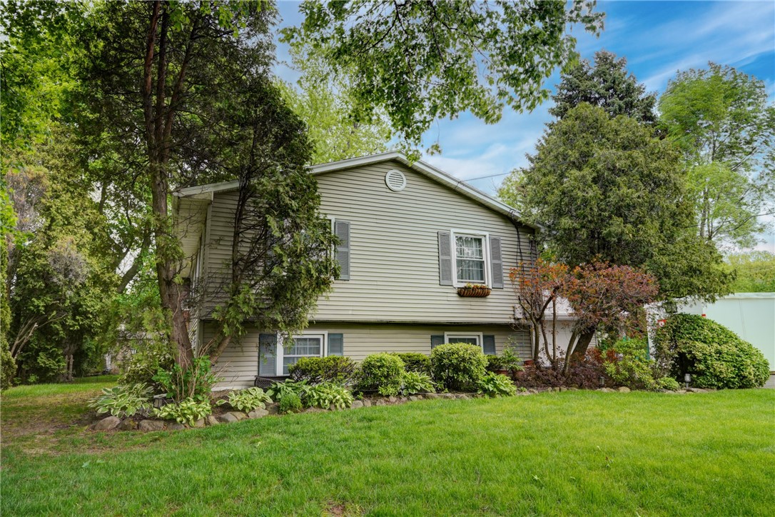 50 Densmore Road, Irondequoit, New York image 1