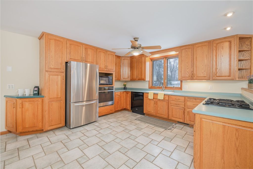 Photo of 242 Ogden Parma Tl Road, Parma, NY 14559 (MLS # R1667301)