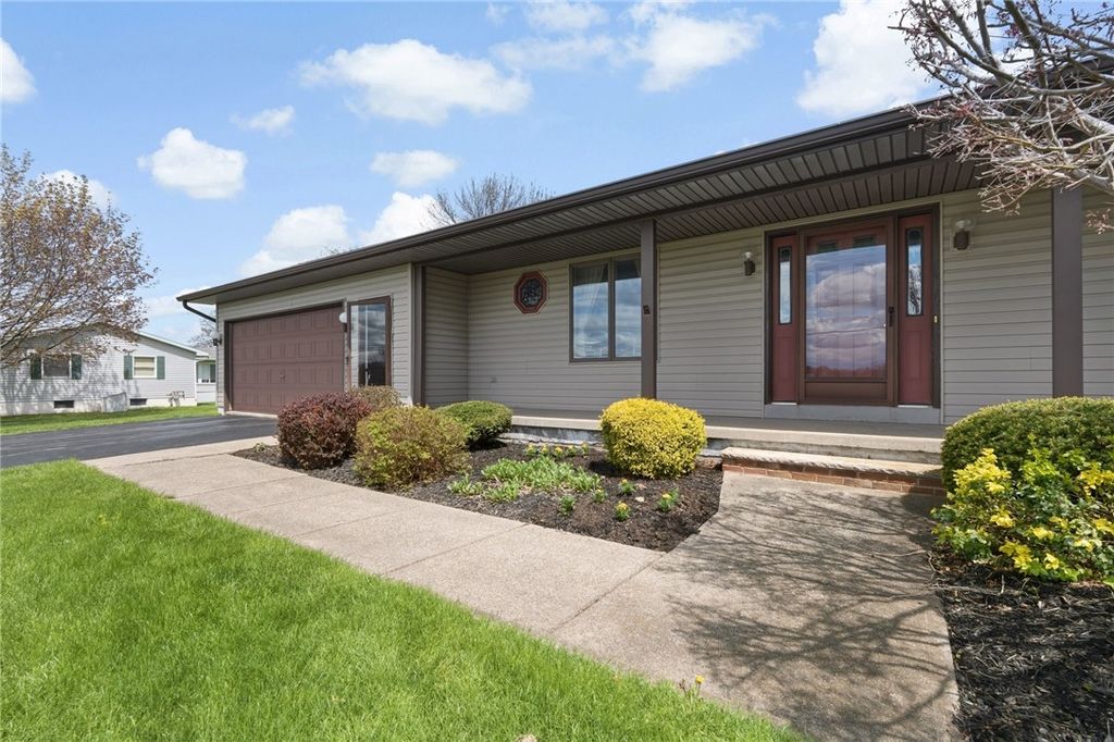 Photo of 5898 Dunning Avenue, Fleming, NY 13021 (MLS # R1677780)