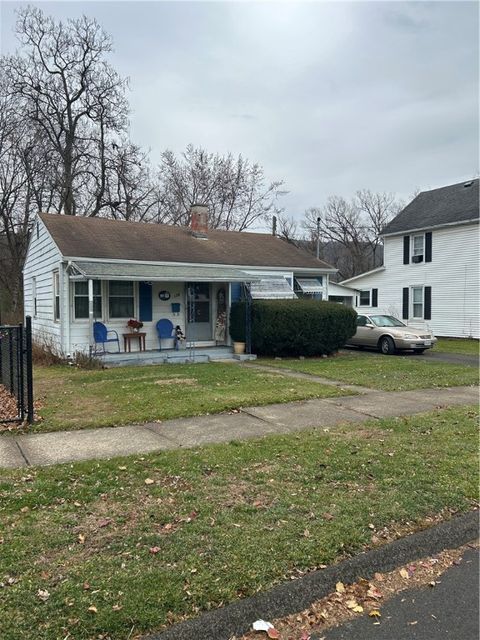 Photo of 138 Mccauley Avenue, Horseheads, NY 14903 (MLS # R1654522)