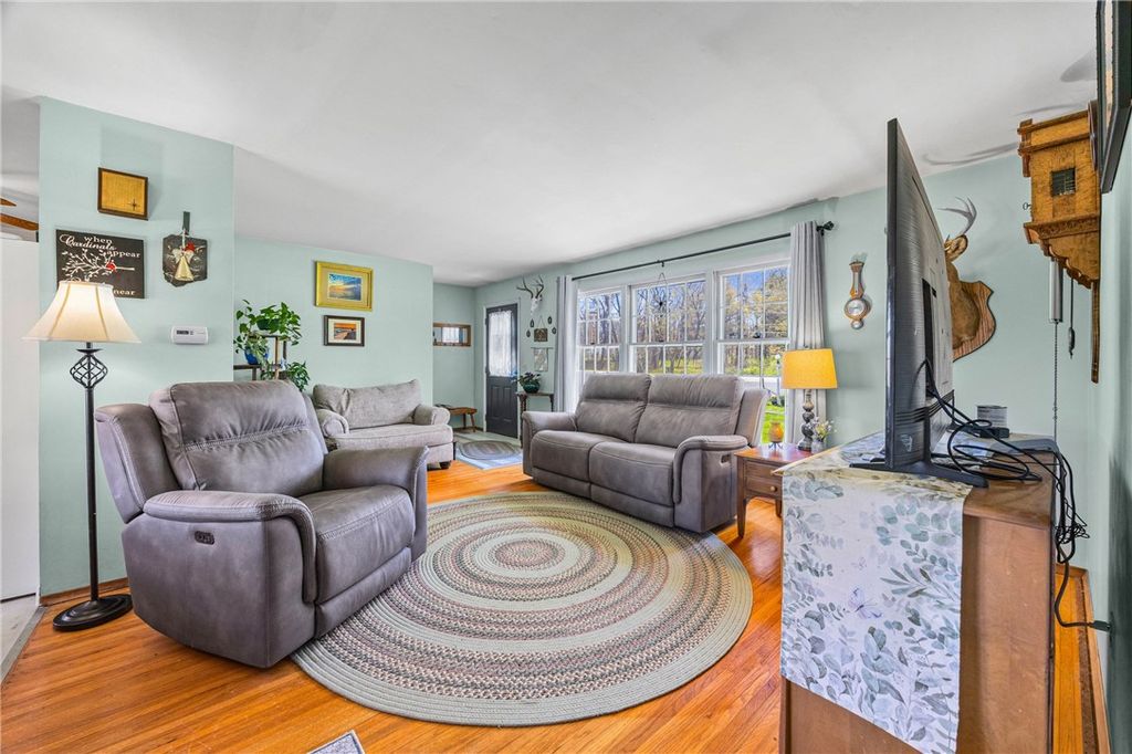 Photo of 8510 W Ridge Road, Clarkson, NY 14420 (MLS # R1677597)