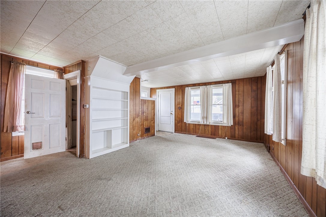 323 Cedar Place, East Rochester, New York image 5