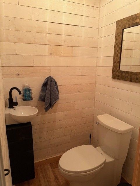 Tiny photo for 808 Sunset Drive, Elmira, NY 14905 (MLS # R1654555)