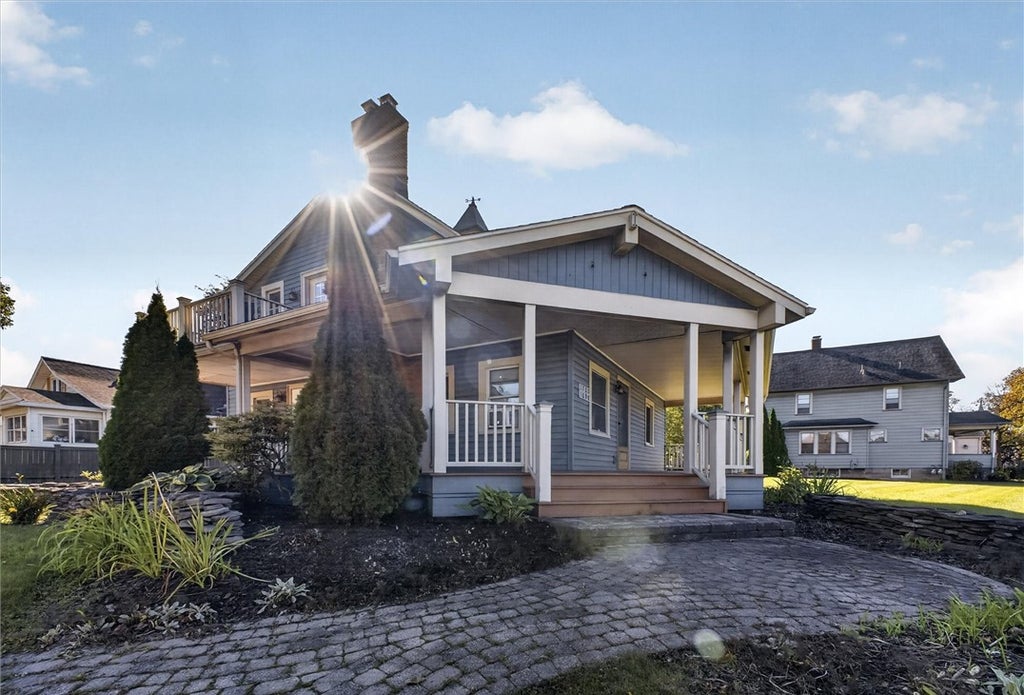 Photo of 1700 Mt Hope Avenue, Rochester, NY 14620 (MLS # R1717348)