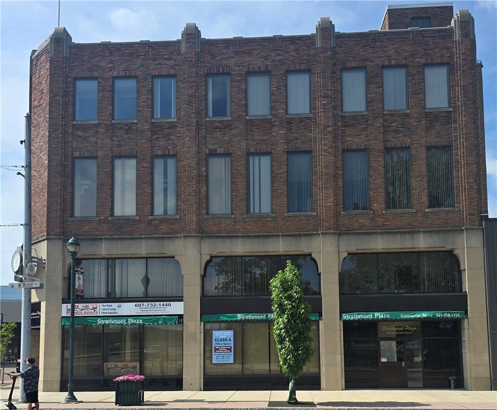 Photo of 100 N Main Street, Elmira City, NY 14901 (MLS # R1694727)