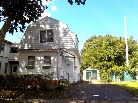 Homes For Sale - 2 Laurel Street<br/> Rochester, NY 14606