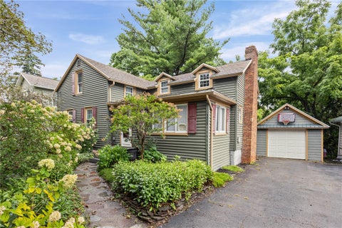 Photo of 3762 Lake Rd N RD, Clarkson, NY 14420 (MLS # R1724018)