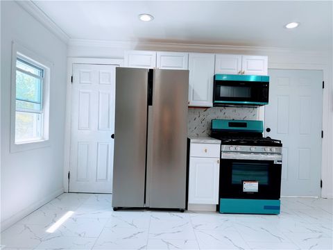 Tiny photo for 29 Chamberlain St ST, Rochester, NY 14609 (MLS # R1684579)