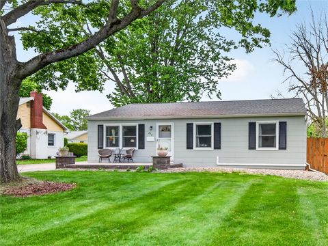 Photo of 476 Windsor Road, Greece, NY 14612 (MLS # R1680342)