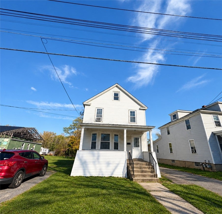 14 & 4 Gates Avenue