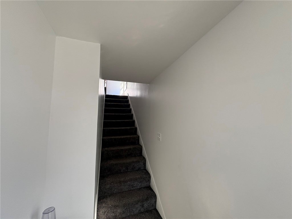 14 & 4 Gates Avenue