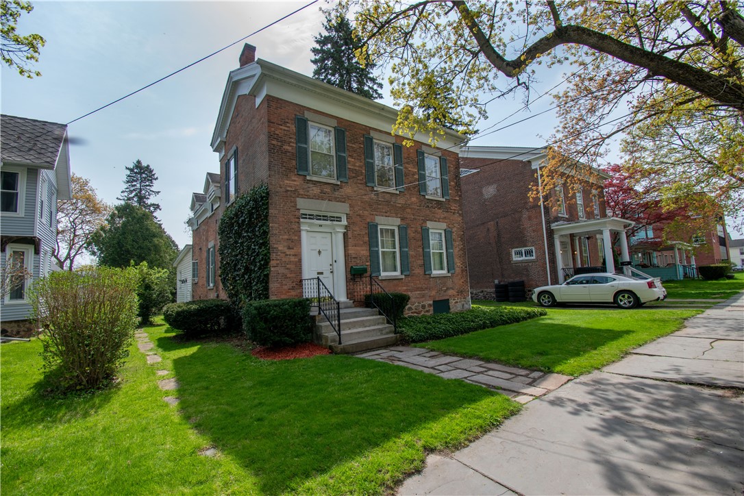 66 Broad St St, Lyons, New York image 7